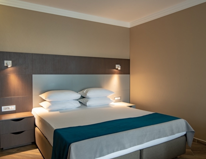 Полулюкс Плюс 2-местный 1-комнатный - Отель «Родня» Ялта